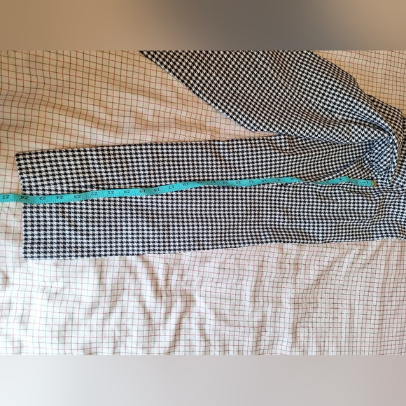 Banana Republic Sloan Houndstooth Slacks - Picture 6 of 7